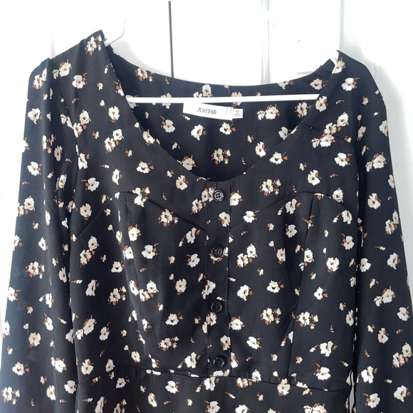 NWOT Women's JUSTFAB Black Floral Long Sleeve Dress Size Medium - Picture 4 of 8